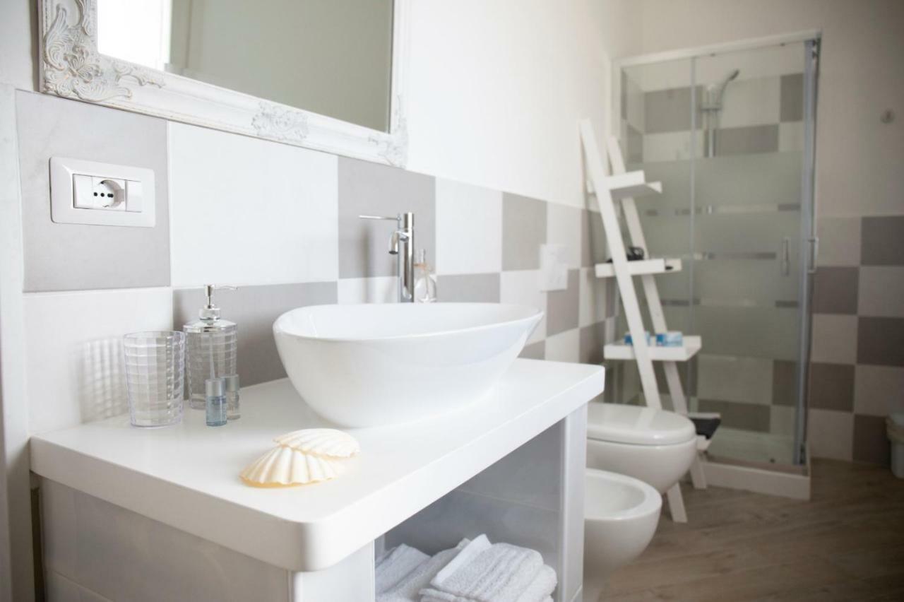Luca'S Rooms Valledoria  Luaran gambar